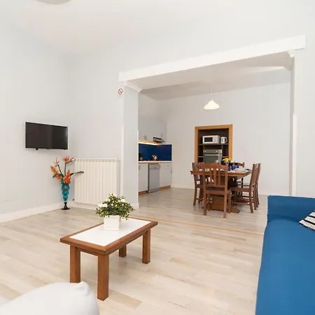 Celentano House, Immersed In The Authentic Setting Of Vico Equense!