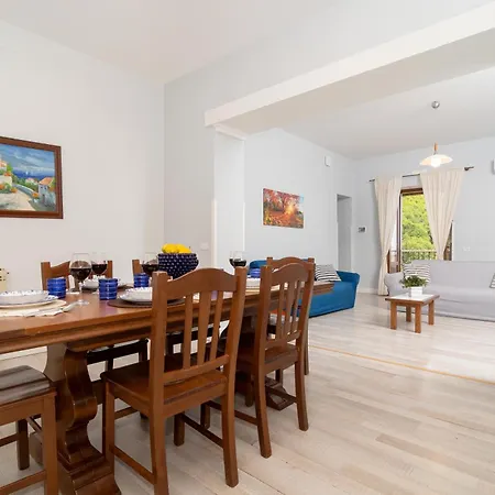 Celentano House, Immersed In The Authentic Setting Of Vico Equense! * ויקו אקוונסה