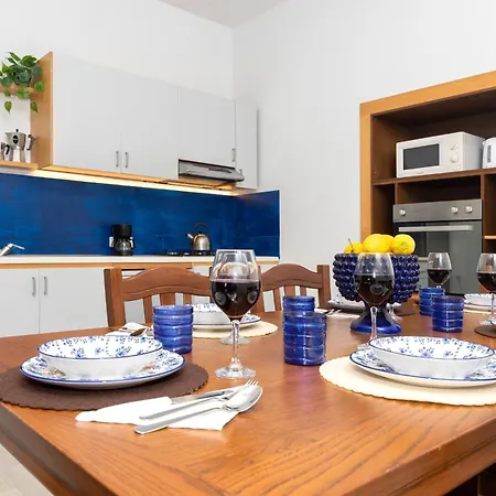 Apartament Celentano House, Immersed In The Authentic Setting Of Vico Equense! *