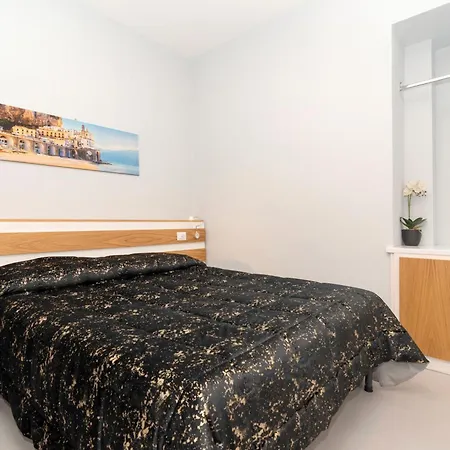 Celentano House, Immersed In The Authentic Setting Of Vico Equense!