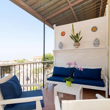 Celentano House, Immersed In The Authentic Setting Of Vico Equense! * Vico Equense